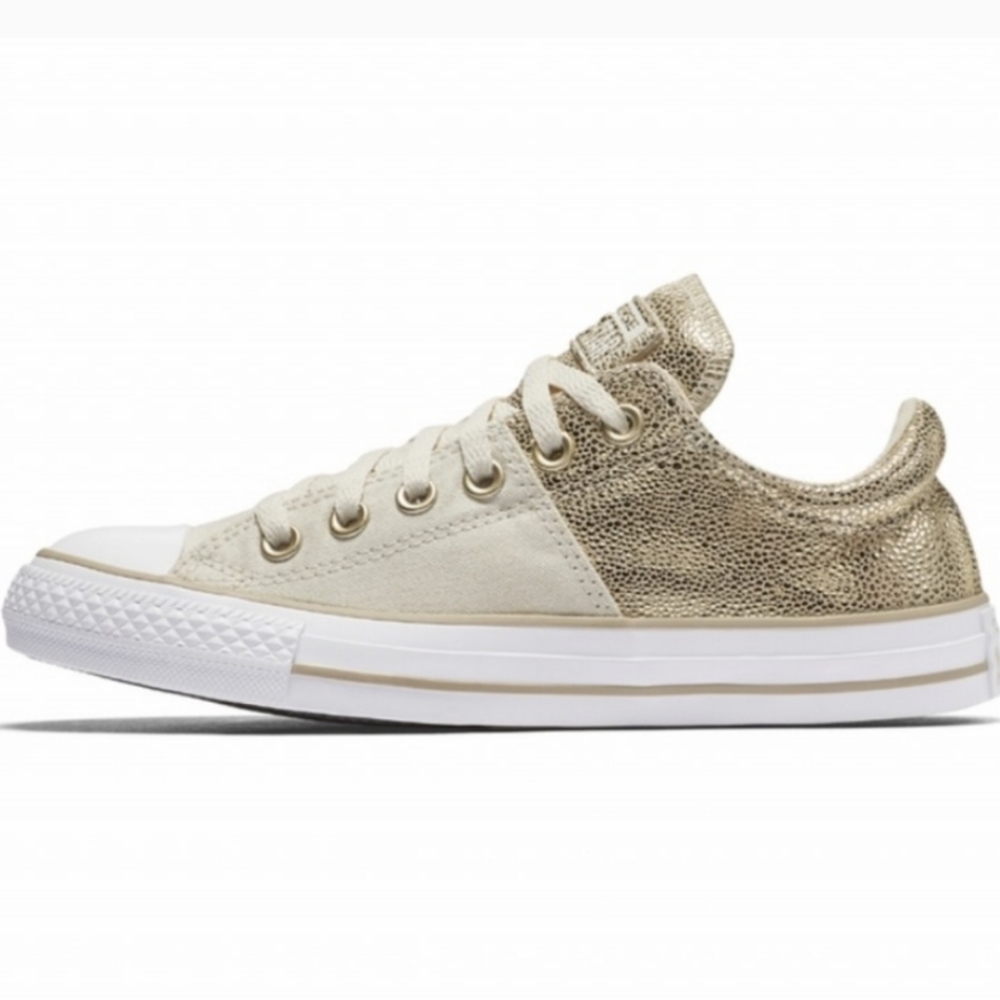 CONVERSE CHUCK TAYLOR MADISON SNEAKERS. PARCHMENT/GOLD. SIZE: 8.5